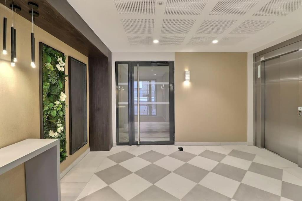 Moderne - Terrasse - Piscine - Parking Ventabren